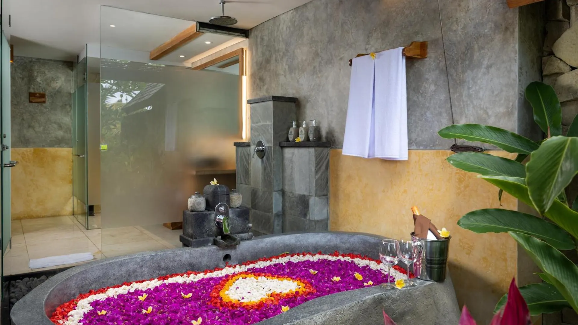 Wana Bucu Villas By Pramana Villas Ubud